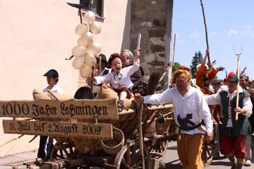 1050 Jahre Auhausen - Einzug der Bauernhaufen