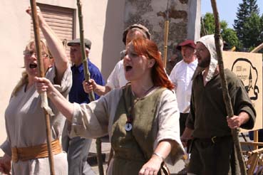 1050 Jahre Auhausen - Einzug der Bauernhaufen