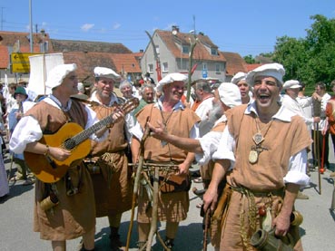 1050 Jahre Auhausen - Einzug der Bauernhaufen