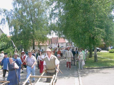1050 Jahre Auhausen - Einzug der Bauernhaufen