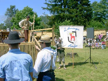 1050 Jahre Auhausen - Einzug der Bauernhaufen