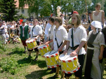 1050 Jahre Auhausen - Einzug der Bauernhaufen