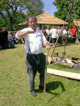 1050 Jahre Auhausen - Einzug der Bauernhaufen